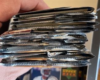 3 1990s Boxes Upper Deck Football Cards 1997 1998