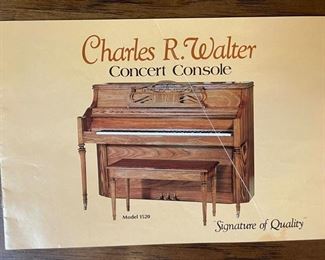 Charles R. Walter Model 1520 Concert Console Piano 43.5x58x25.5in HxWxD