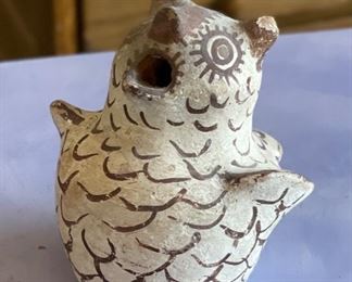 Primitive Horned Owl Mexican Pottery	5.4x3.5in	
