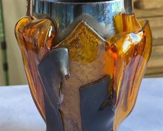 Artist Made Studio Glass Vase	5.5in H x4.5 W	
