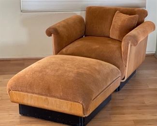 1970s Thonet Bent Plywood Plush Armchair with/ Ottoman Chair Bentwood	26x38x34in Seat: 14.5 Ottoman: 14.5x30x30in	HxWxD
