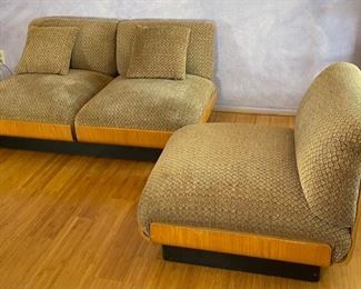 2pc 1970s Thonet Bent Plywood Plush Armless Loveseat & Chair PAIR Sofa Couch Bentwood Molded Wood	Loveseat: 28x56.5x34. Seat: 24.5 chair:28x29x34in seat:  14.5in	HxWxD
