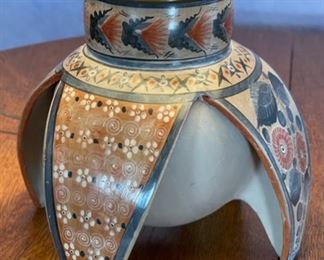 Vintage Mexico Pottery w/ Brass Lamp	22x14.5in Diameter w/ Shade	
