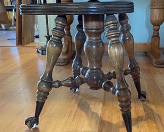 Antique Swivel Claw & Ball Piano Stool High Back Chair Holtzman & Son	35x15.5x17.5	HxWxD
