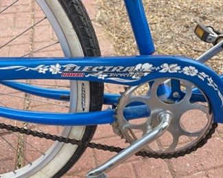 Electra Bicycle Co Hawaii Beach Cruiser Bike		
