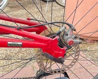 Haro X2 Extreme Mountain Bike Full Suspension Bicycle		
