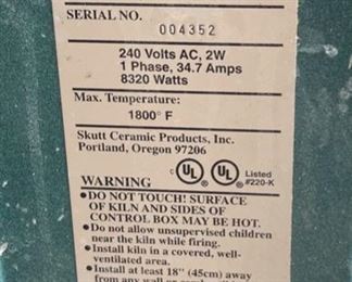 Skutt GM-1414 Glass Fusing Kiln Electric	27x52x35	HxWxD
