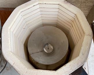 Cress FX-27 P Electric Kiln	41x31x33in	HxWxD
