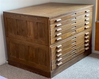 Antique Hamilton Oak  Architect/Artist Cabinet 10-Drawer Blueprint/Map Flat File Cab	33x46x36in	HxWxD
