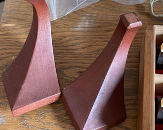 Japanese Koto Stringed Instrument Zither	75x10x4in	HxWxD
