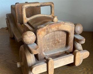 Hand Made Wood Automobile Doug Gavin Master Toymaker	13x12.5x31.5in	HxWxD

