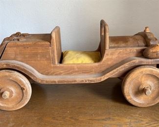 Hand Made Wood Automobile Doug Gavin Master Toymaker	13x12.5x31.5in	HxWxD
