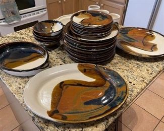 25+ PC Glazed Ceramic Dinnerware Set DV Stoneware		
