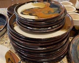 25+ PC Glazed Ceramic Dinnerware Set DV Stoneware		