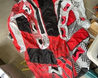 2 person Speedzone Sit-down Towable Tube/raft		
