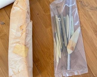 Hobie Hawk ARF kit Hobie Hawk SailPlane	Outside box dimensions 51X10X7	
