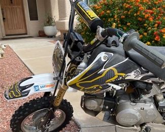 2003 Honda XR50 Pit Bike Lots Of Mods	 	
