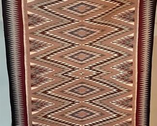 6ft Authentic Navajo Eye Dazzler Rug Native American	76x54in	HxWxD
