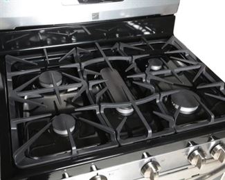 Kenmore 5.6 cu. ft. Gas Range w/ Convection Oven - Stainless Steel	47x30x28in	HxWxD
