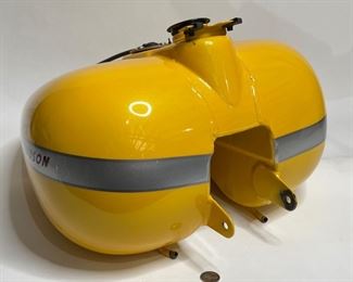 Harley Davidson 124 CI Gas Tank Yellow	12x16.5x22in	HxWxD
