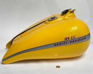 Harley Davidson 124 CI Gas Tank Yellow	12x16.5x22in	HxWxD
