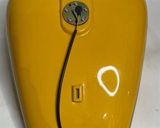 Harley Davidson 124 CI Gas Tank Yellow	12x16.5x22in	HxWxD
