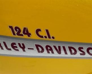 Harley Davidson 124 CI Gas Tank Yellow	12x16.5x22in	HxWxD
