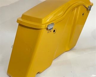Harley Davidson Hard Saddlebags Custom Yellow Saddle Bags	15x8.5x27in	HxWxD
