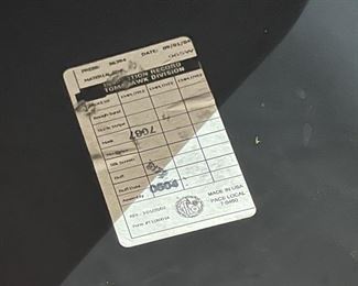 Harley Davidson Hard Saddlebags Custom Yellow Saddle Bags	15x8.5x27in	HxWxD
