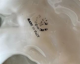 Capodimonte Boy & Girl on a Bench,