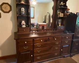 Ethan Allen Dresser & Mirror, Chest of Drawers
