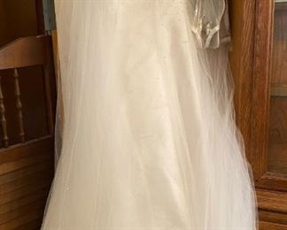 Wedding Dress w/Shoes (St. Tropez - Size 4),