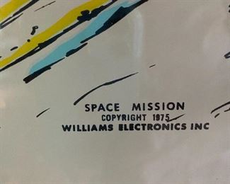 SPACE MISSION PINBALL MACHINE 1975 
	(Williams Electronics - needs repairs),