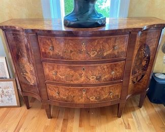 Oh the wood on this beautiful chest is spectacular!  This could be your favorite piece in the home!