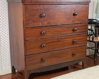 GRADUATED CHEST of DRAWERS | 19th century, with inlay drawer fronts, wood pulls, bracket feet, and sculpted apron; h. 45 x w. 45-1/2 x d. 21 in. 