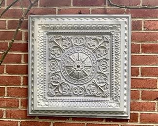 Decorative plaque