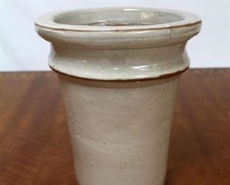 489 - Chelsea House pottery planter