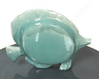 583 - Chelsea House pottery fish 17 x 14