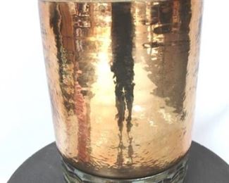 854 - Chelsea House glass vase 15 x 10 1/2