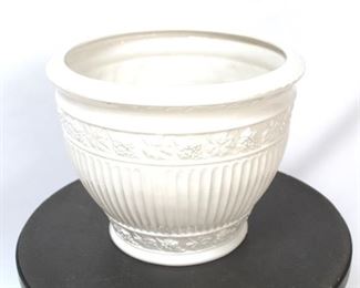 864 - Chelsea House pottery vase 13 3/4 x 11 1/2