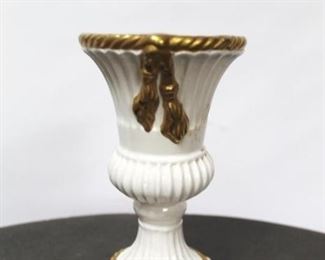 1041 - Chelsea House ceramic vase 5 1/2" tall