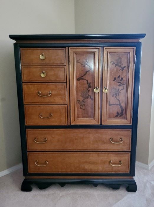 Vintage 1970s Bassett Chinoiserie Queen 5-pc Bedroom Set: Dresser