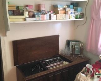 Antique Clocks, Vintage Avon, Vintage Stereo System 