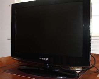 Samsung 22” TV