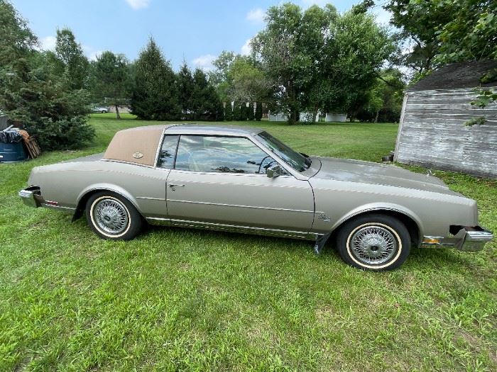 1981 Riviera Diesel, 55,000 Miles, $6,000. Taking Offers til 4:00 Friday 7/30/21. Bids must be at least 75% of asking price. 