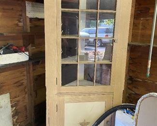 Vintage Corner Curio Cabinet!