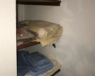 Items Located In The 3rd Bedroom