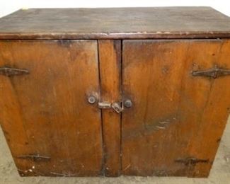 37X21 PRIM. 2 DOOR JELLY CUPBOARD