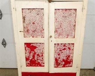 31X58 PRIM. 4 TIN PIE SAFE