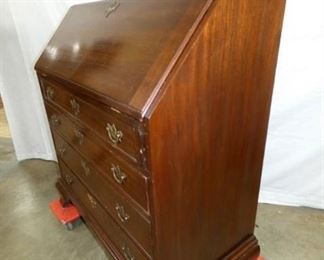 VIEW 3 W/ DOVETAIL CASE